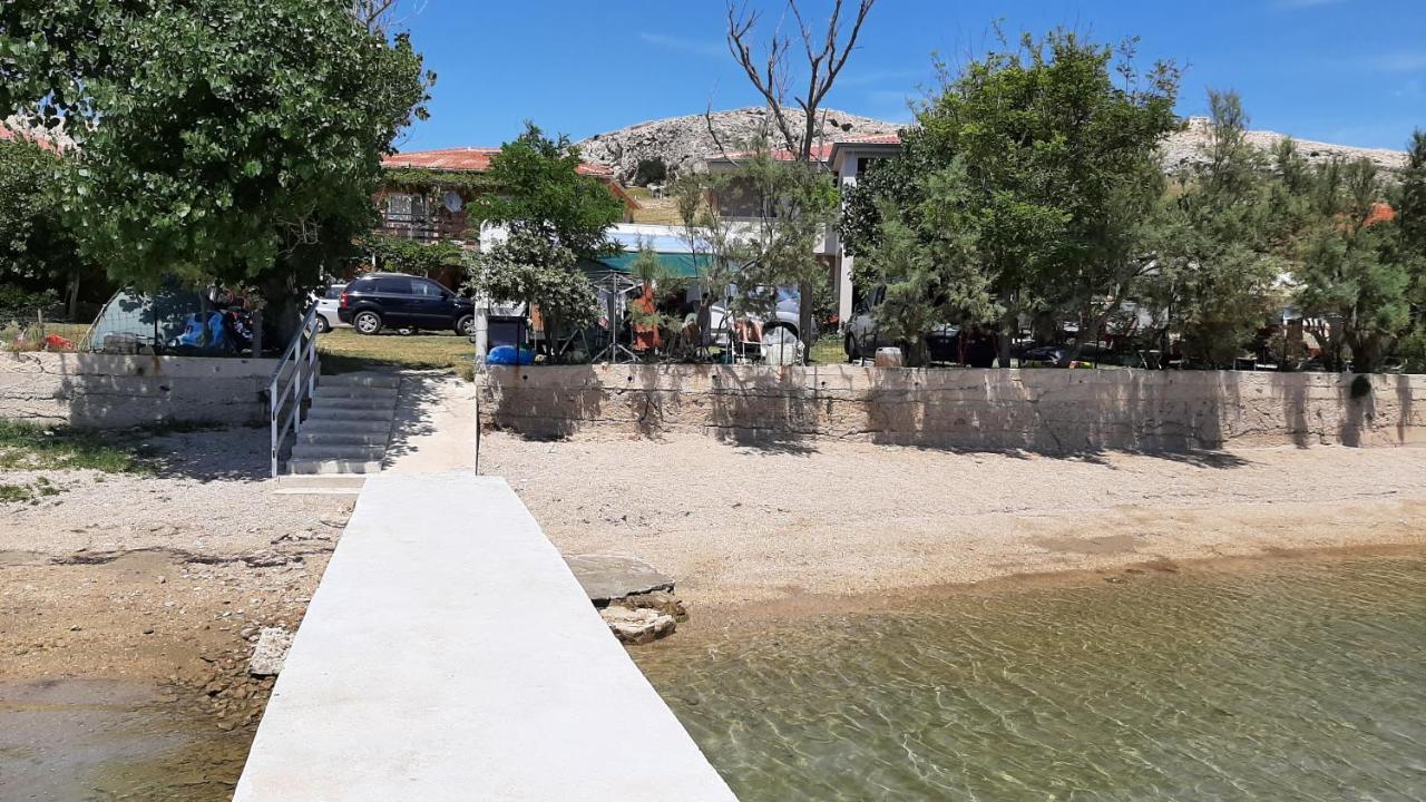 Camp Pere Ξενοδοχείο Pag Town Εξωτερικό φωτογραφία
