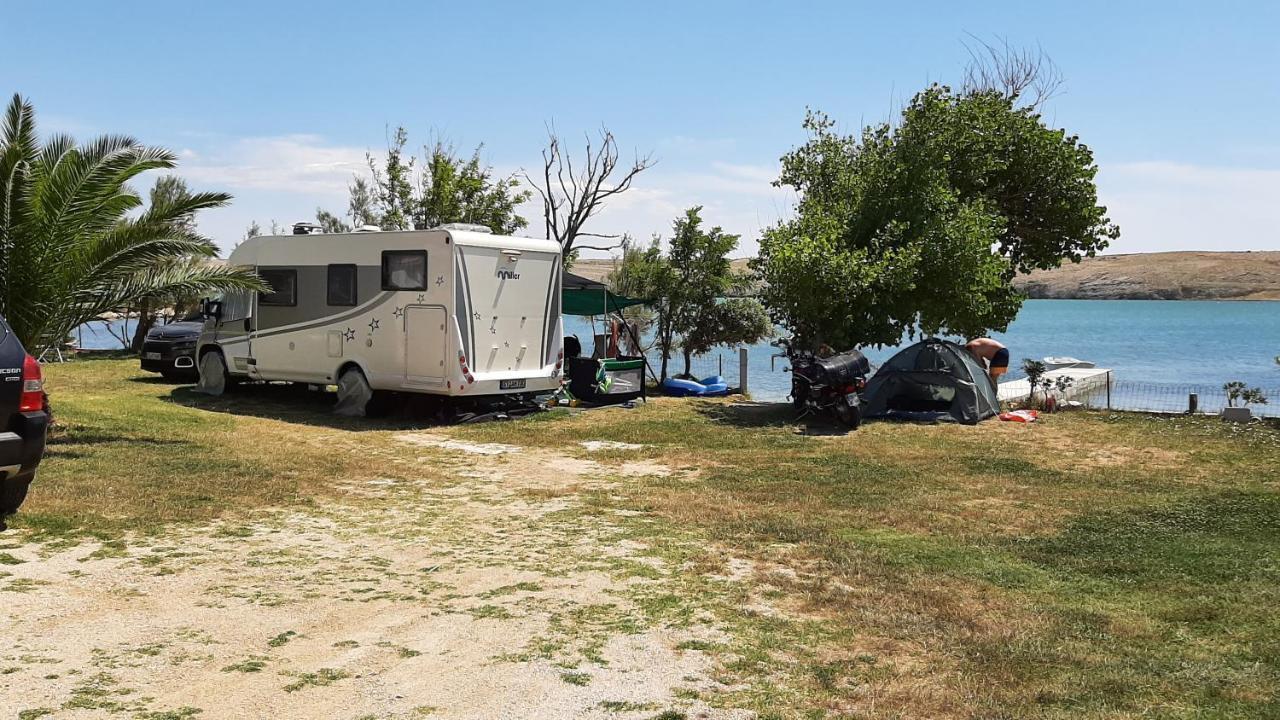 Camp Pere Ξενοδοχείο Pag Town Εξωτερικό φωτογραφία