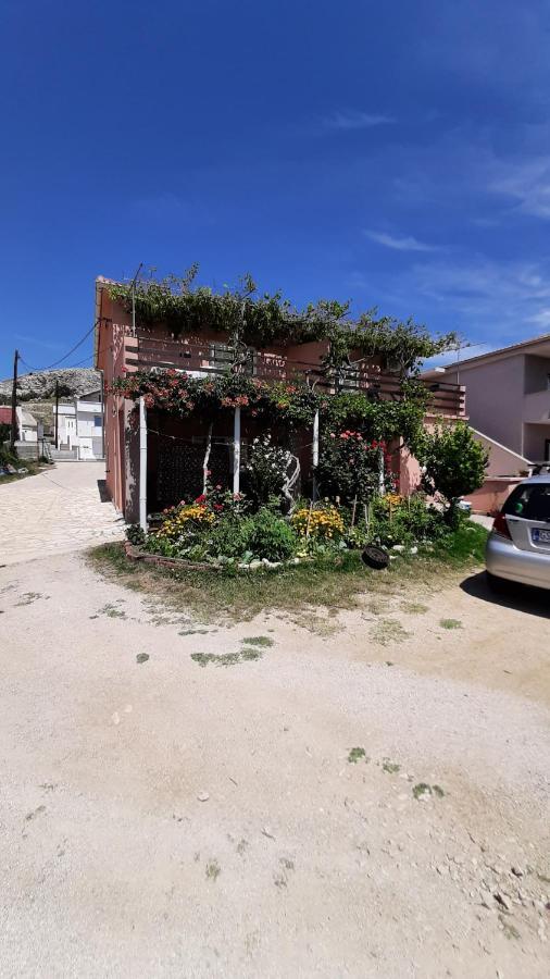 Camp Pere Ξενοδοχείο Pag Town Εξωτερικό φωτογραφία