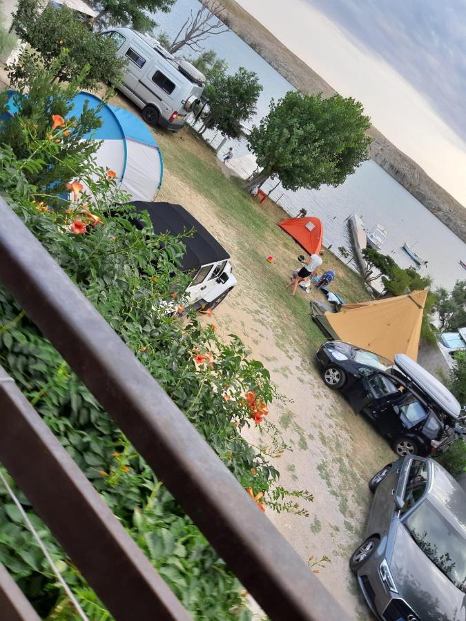 Camp Pere Ξενοδοχείο Pag Town Εξωτερικό φωτογραφία