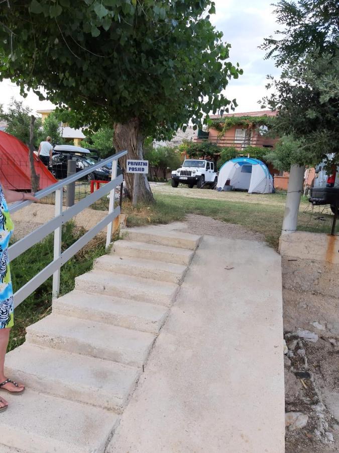 Camp Pere Ξενοδοχείο Pag Town Εξωτερικό φωτογραφία