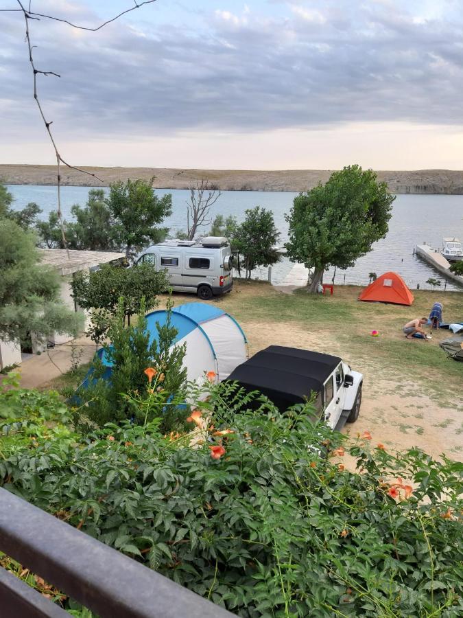 Camp Pere Ξενοδοχείο Pag Town Εξωτερικό φωτογραφία